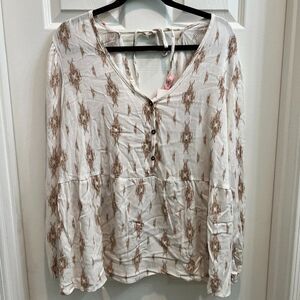 NWT P.S. Love White w/Brown Design Top  0052